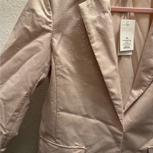 Beige Sequin Blazer - Picture 6 of 7